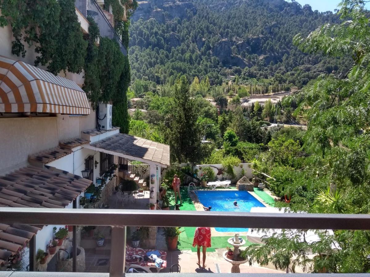 Hotel San Julian Burunchel Esterno foto