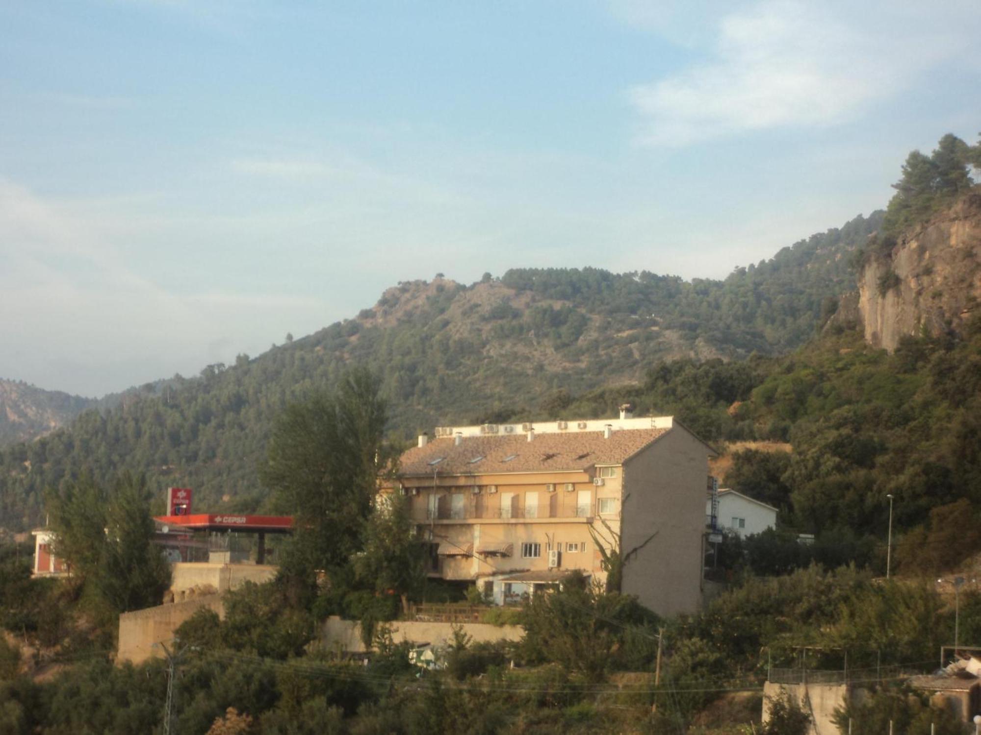 Hotel San Julian Burunchel Esterno foto