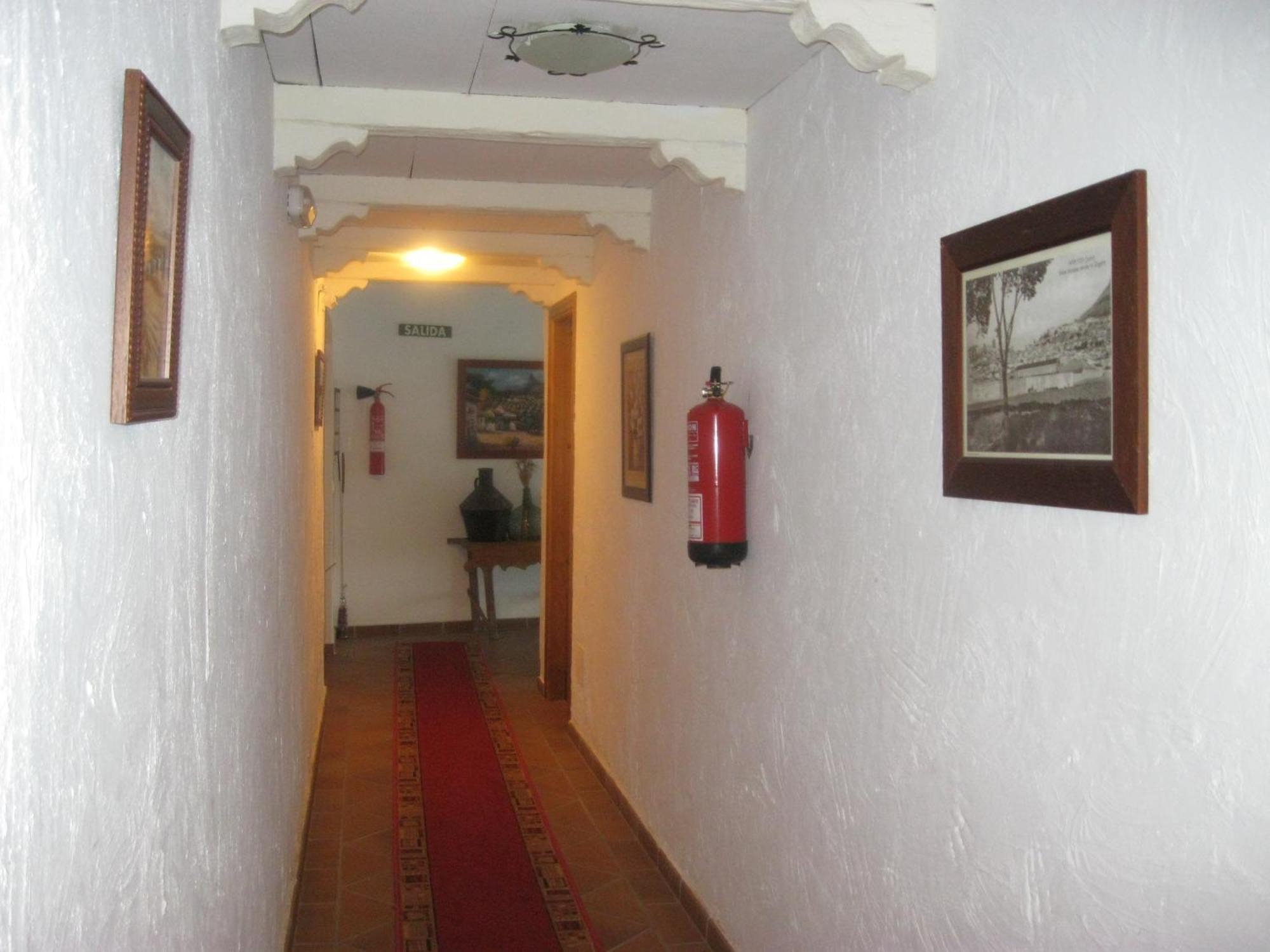 Hotel San Julian Burunchel Esterno foto