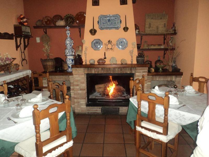 Hotel San Julian Burunchel Esterno foto